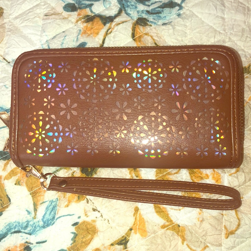 Under One Sky wallet